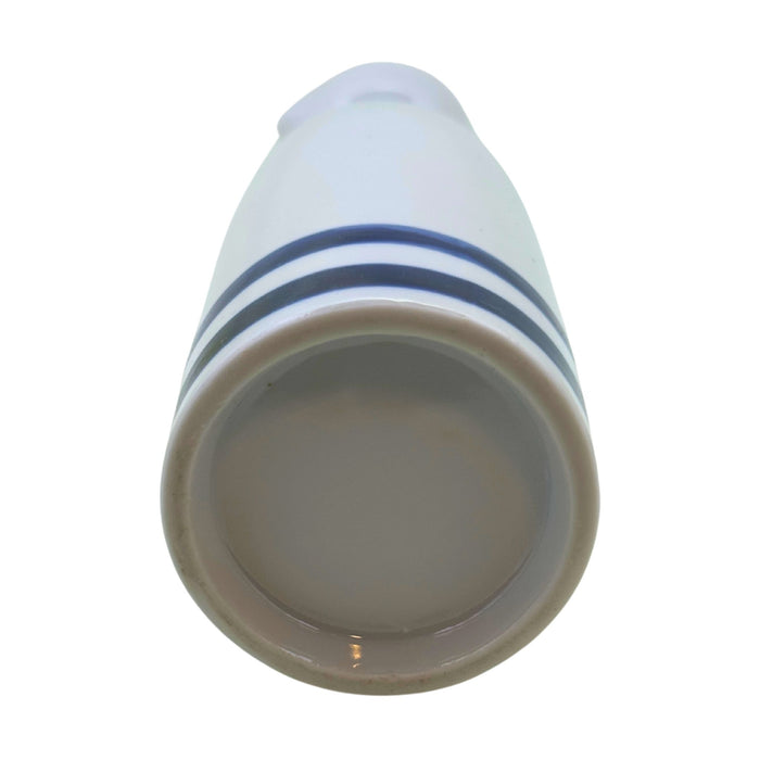 "Blue and White Porcelain Sake Bottle" - Seihakuji Sake Tokkuri (青白磁酒徳利)