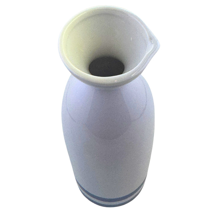 "Blue and White Porcelain Sake Bottle" - Seihakuji Sake Tokkuri (青白磁酒徳利)