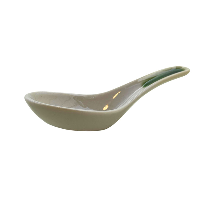 "Whispering Green Leaves" Spoon - Ryokuyō no Sasayaki Supūn (緑葉のささやきスプーン)