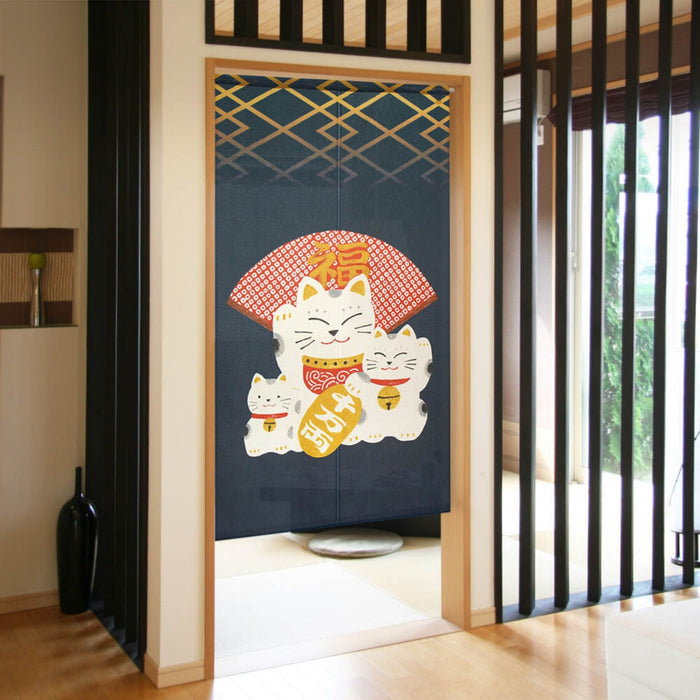 "Three Lucky Cats Curtain"- San Fuku Neko Noren (三福猫のれん)
